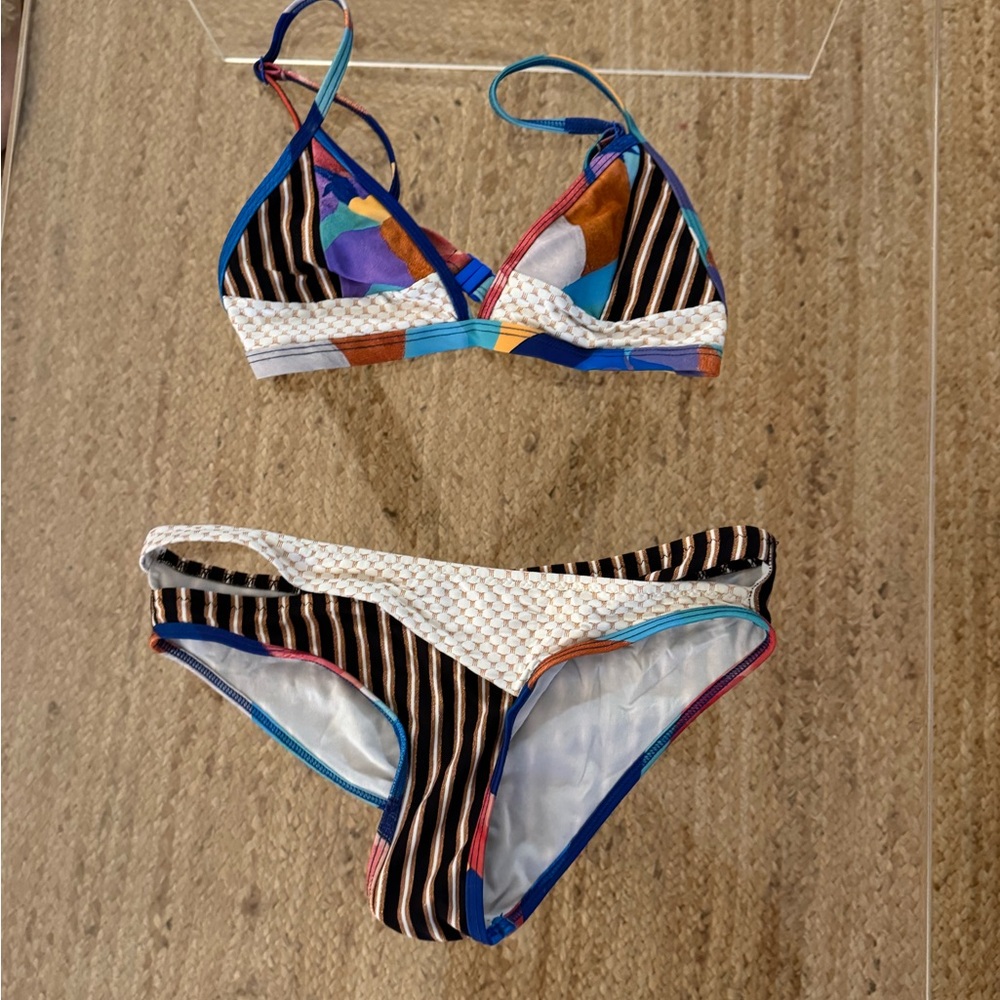 Multicolor Women's Bikini Top - Picture 3 of 3